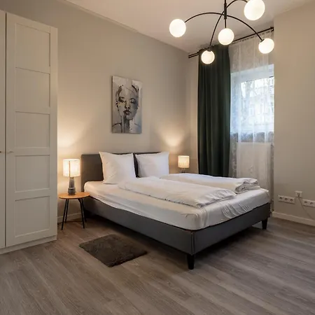 Modern Living Apartment - Naehe Stadtpark, U-Bahn, Altstadt, 2-Zimmer Apartment