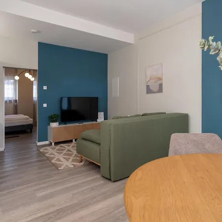 Apartment Modern Living Apartment - Naehe Stadtpark, U-Bahn, Altstadt, 2-Zimmer *