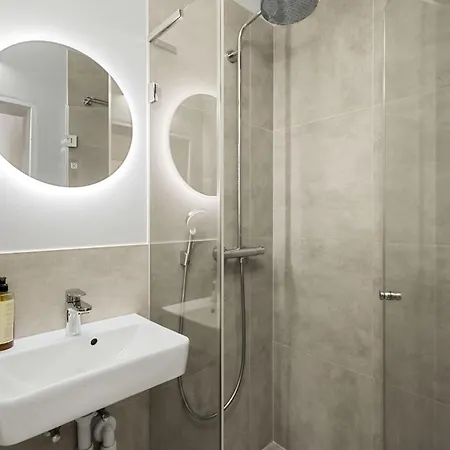 2-zimmer - Parken - Naehe Stadtpark, Altstadt, U-bahn Apartamento